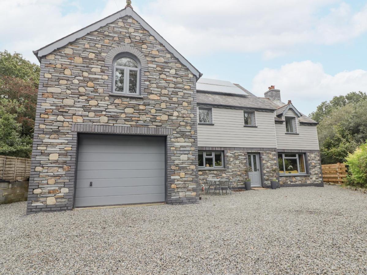 Hafan Dawel Villa Llanfyrnach Exterior photo